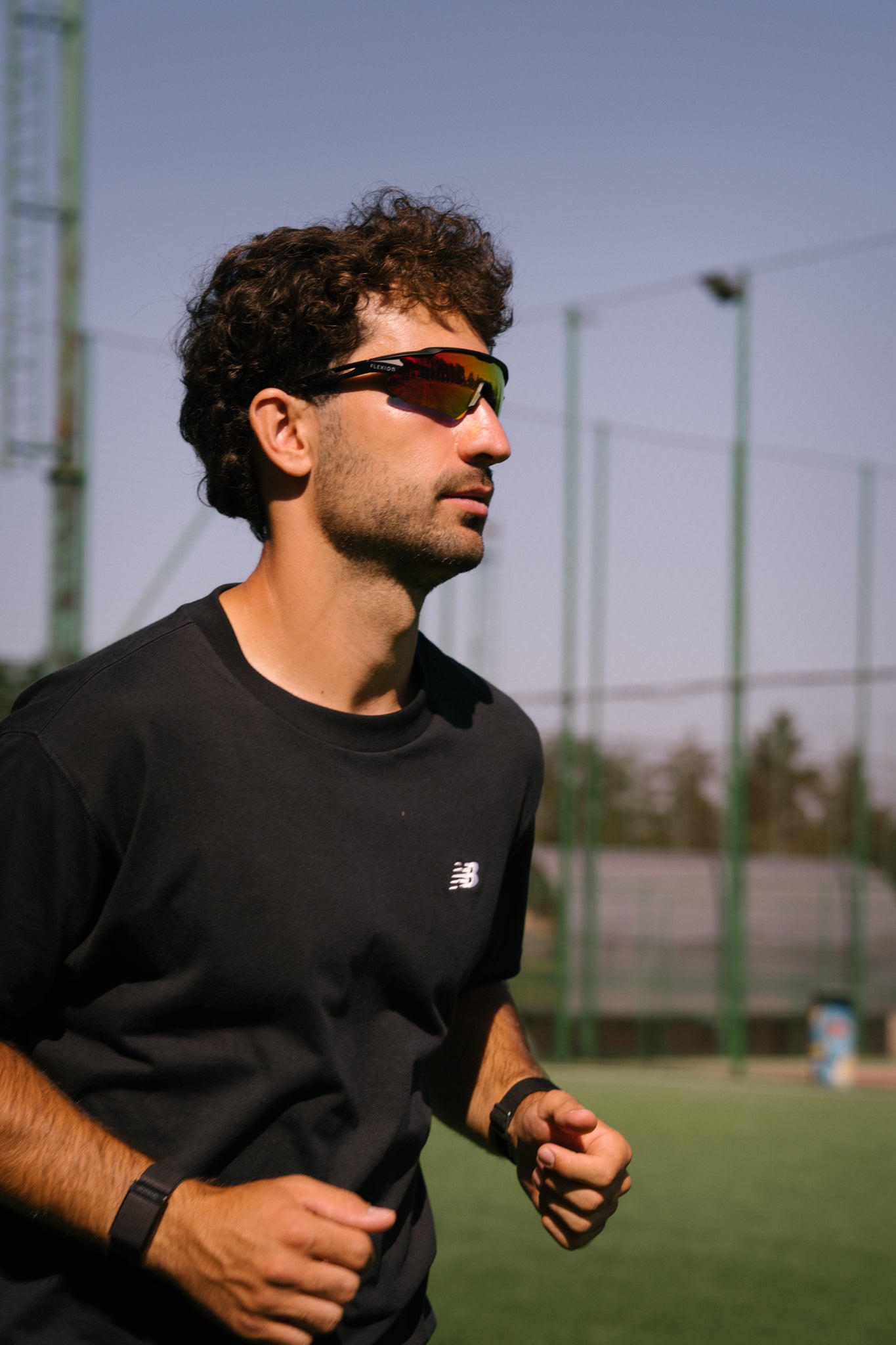 ochelari-sport-lentila-oglinda-rosie-barbati-flexion