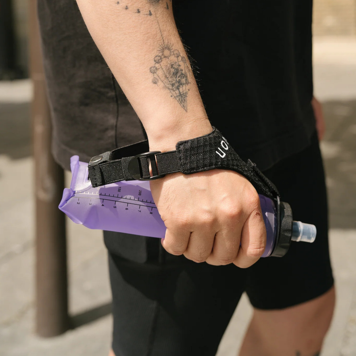 Recipient hidratare Flexion Soft Flask cu strap reglabil pentru alergare 500 ML